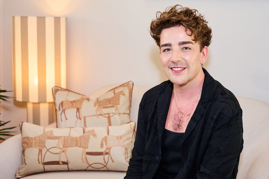 Lee, Senior Director of Hair